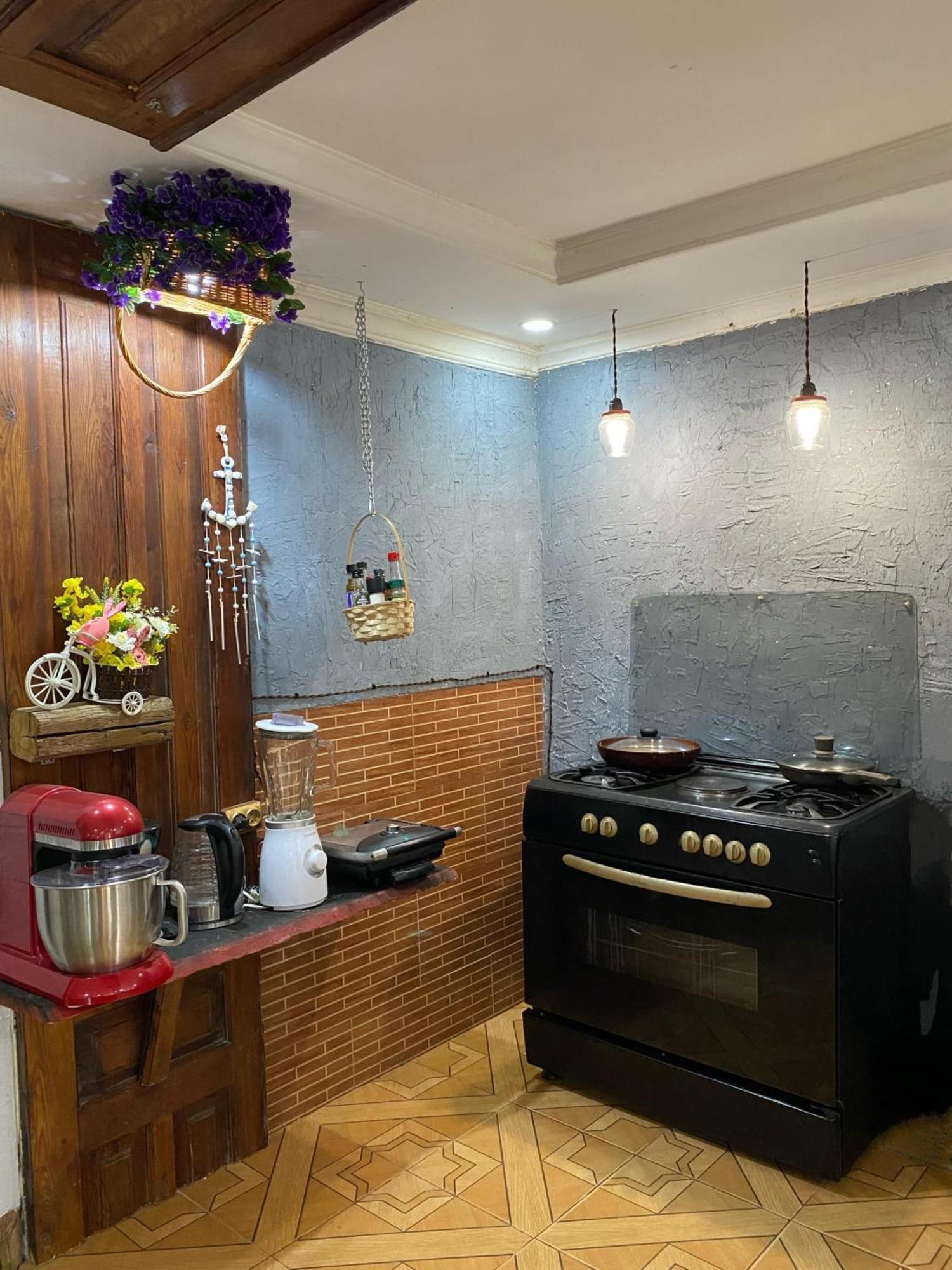 Hotel Relax Station Kutaisi Zewnętrze zdjęcie