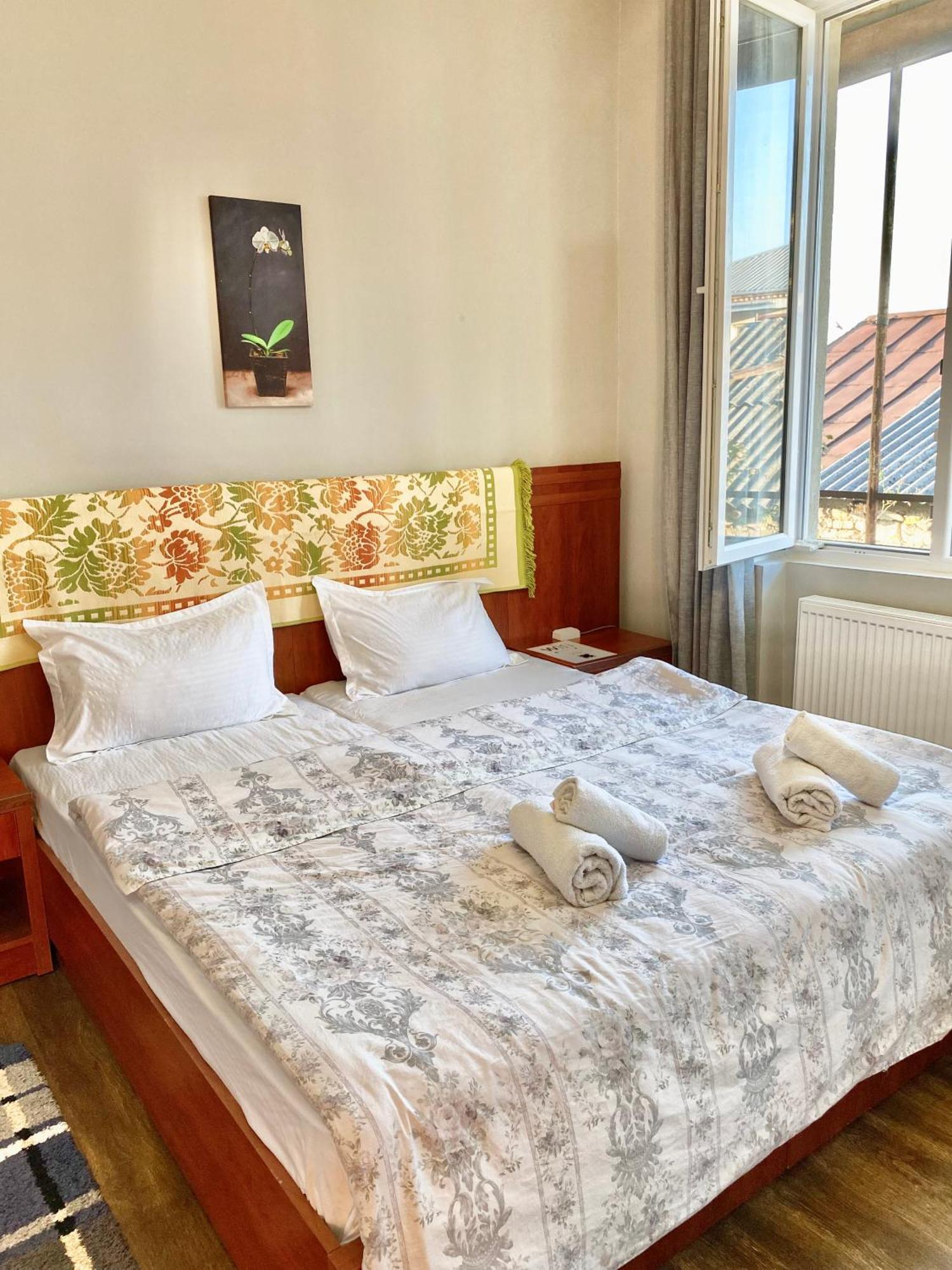 Hotel Relax Station Kutaisi Zewnętrze zdjęcie