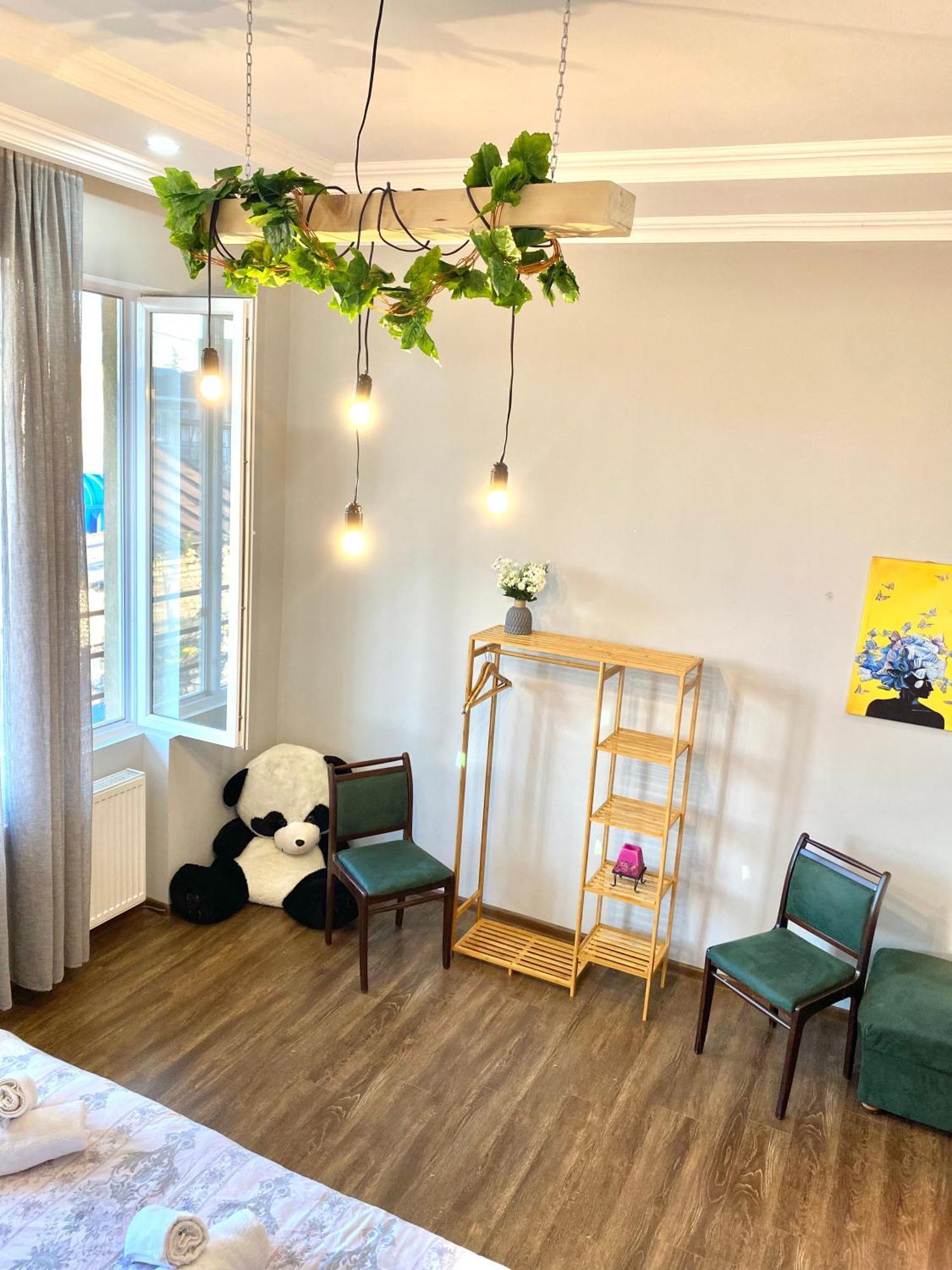 Hotel Relax Station Kutaisi Zewnętrze zdjęcie