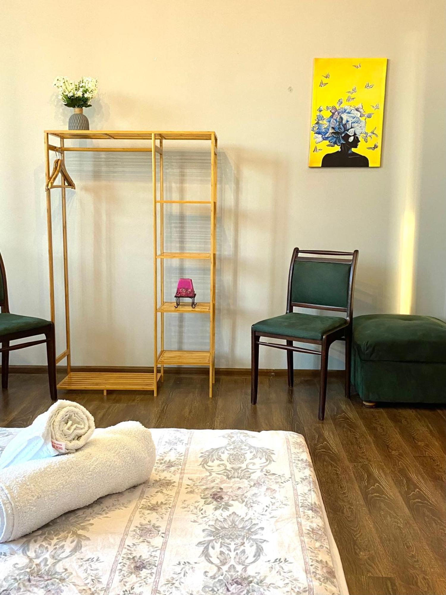 Hotel Relax Station Kutaisi Zewnętrze zdjęcie